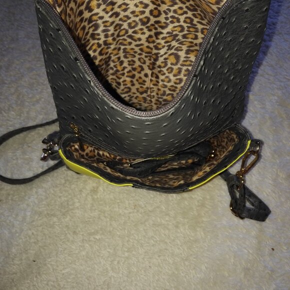 Cri de Coeur crossbody - Picture 4 of 6